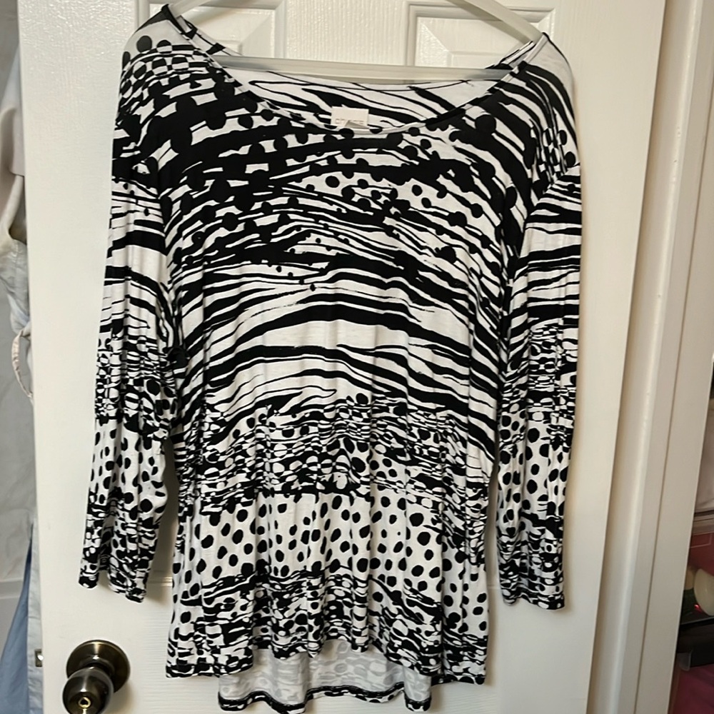 Chico’s Multi Print B/W Top